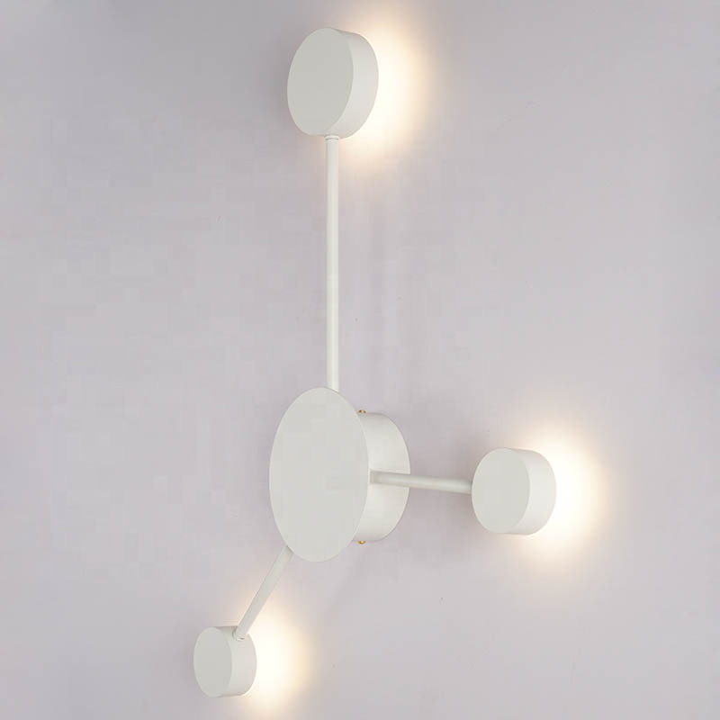 LED-seinävalaisin Villataloon